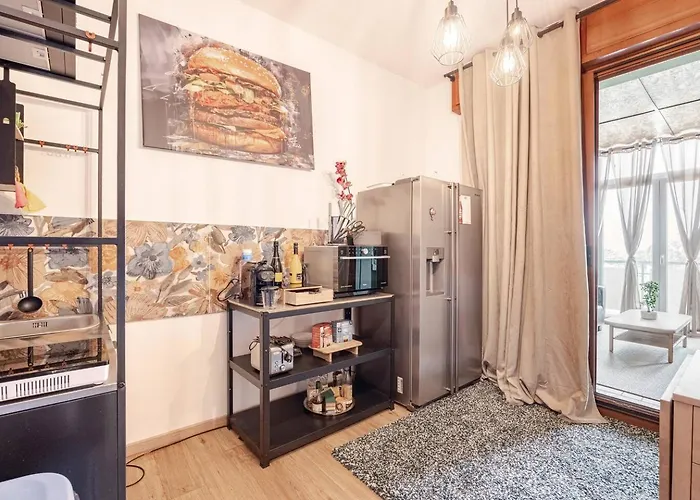Flytosuite,it 25 Posti Letto Per Viaggiatori Aeroporto Concerti Stadio Отель типа 