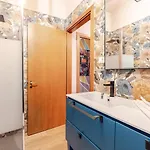 Bed & Breakfast Fly Park Bologna 50 Posti Auto 13 Posti Letto