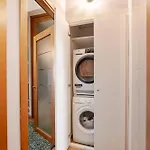 Fly Park Bologna 50 Posti Auto 13 Posti Letto Bed & Breakfast