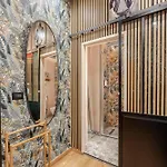 Fly Park Bologna 50 Posti Auto 13 Posti Letto Bed & Breakfast Calderara di Reno
