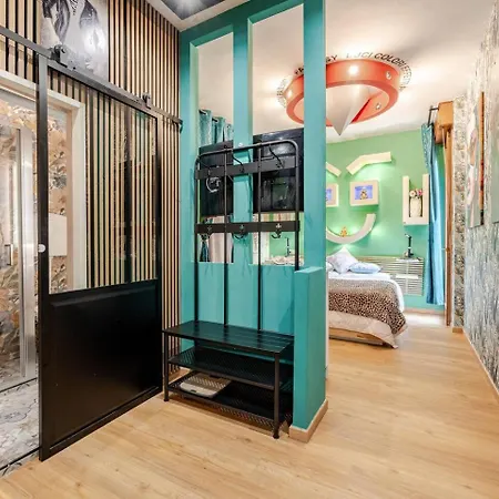 Fly Park Bologna 50 Posti Auto 13 Posti Letto 3*