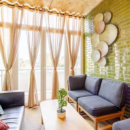 Flytosuite,it 25 Posti Letto Parcheggio Libero Bologna Aeroporto Bed & Breakfast