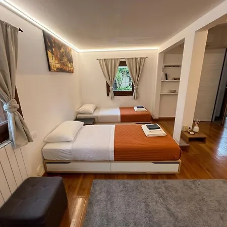 Flytosuite,it 25 Posti Letto Per Viaggiatori Aeroporto Concerti Stadio Bed & Breakfast 3*