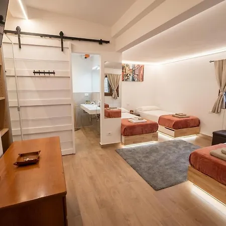 Flytosuite,it 25 Posti Letto Per Viaggiatori Aeroporto Concerti Stadio Bed & Breakfast