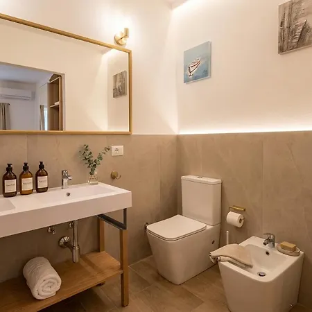 Flytosuite,it 25 Posti Letto Per Viaggiatori Aeroporto Concerti Stadio Bed & Breakfast 3*