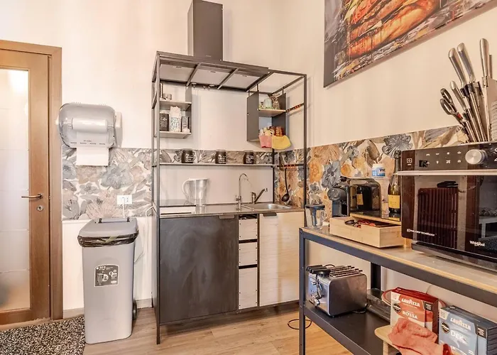 Flytosuite,it 25 Posti Letto Per Viaggiatori Aeroporto Concerti Stadio 3*