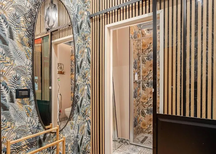 Flytosuite,it 25 Posti Letto Per Viaggiatori Aeroporto Concerti Stadio B&B 칼더라라디레노