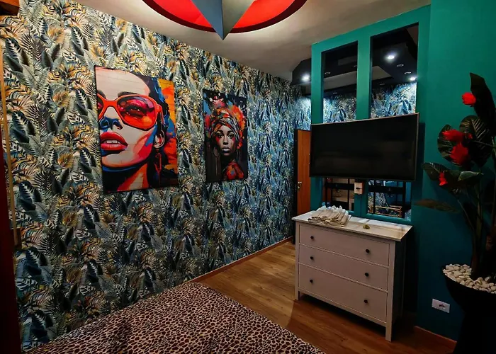 Flytosuite,it 25 Posti Letto Per Viaggiatori Aeroporto Concerti Stadio 3* 칼더라라디레노