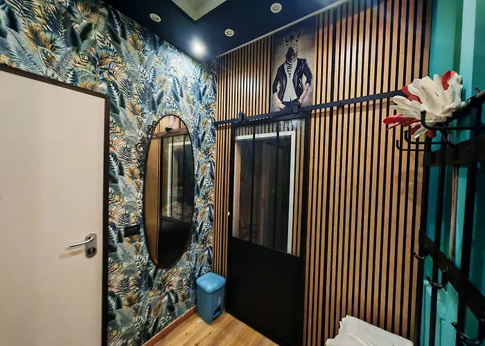 Flytosuite,it 25 Posti Letto Per Viaggiatori Aeroporto Concerti Stadio 3* 칼더라라디레노